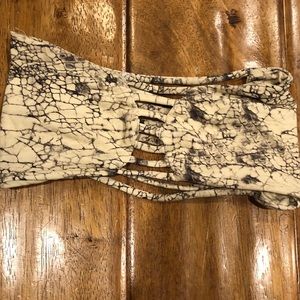 boys and arrows bandeau top size xs